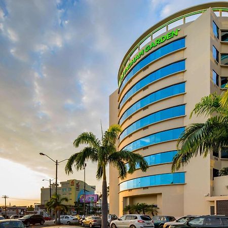 Wyndham Garden Guayaquil Hotel Ngoại thất bức ảnh