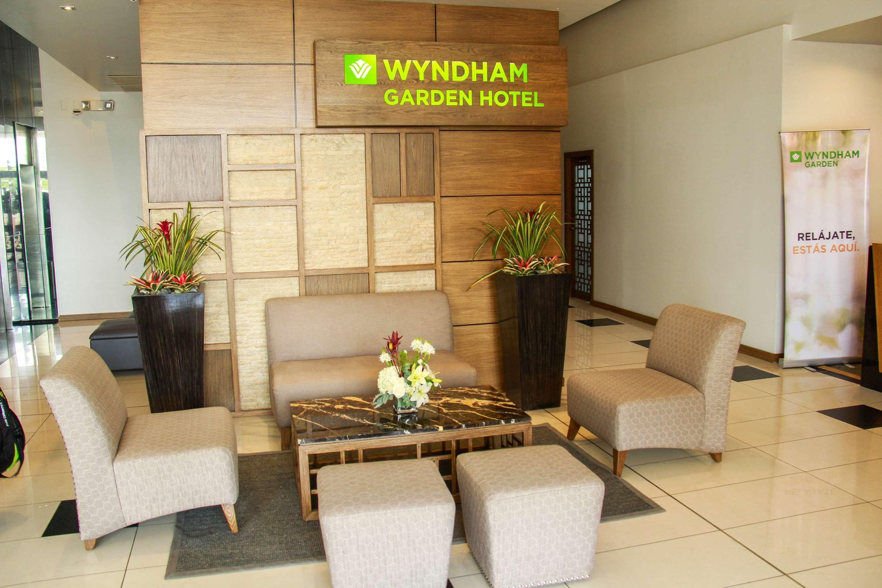 Wyndham Garden Guayaquil Hotel Ngoại thất bức ảnh