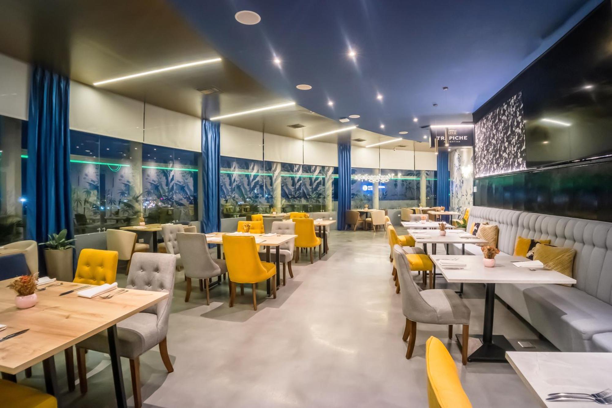 Wyndham Garden Guayaquil Hotel Ngoại thất bức ảnh
