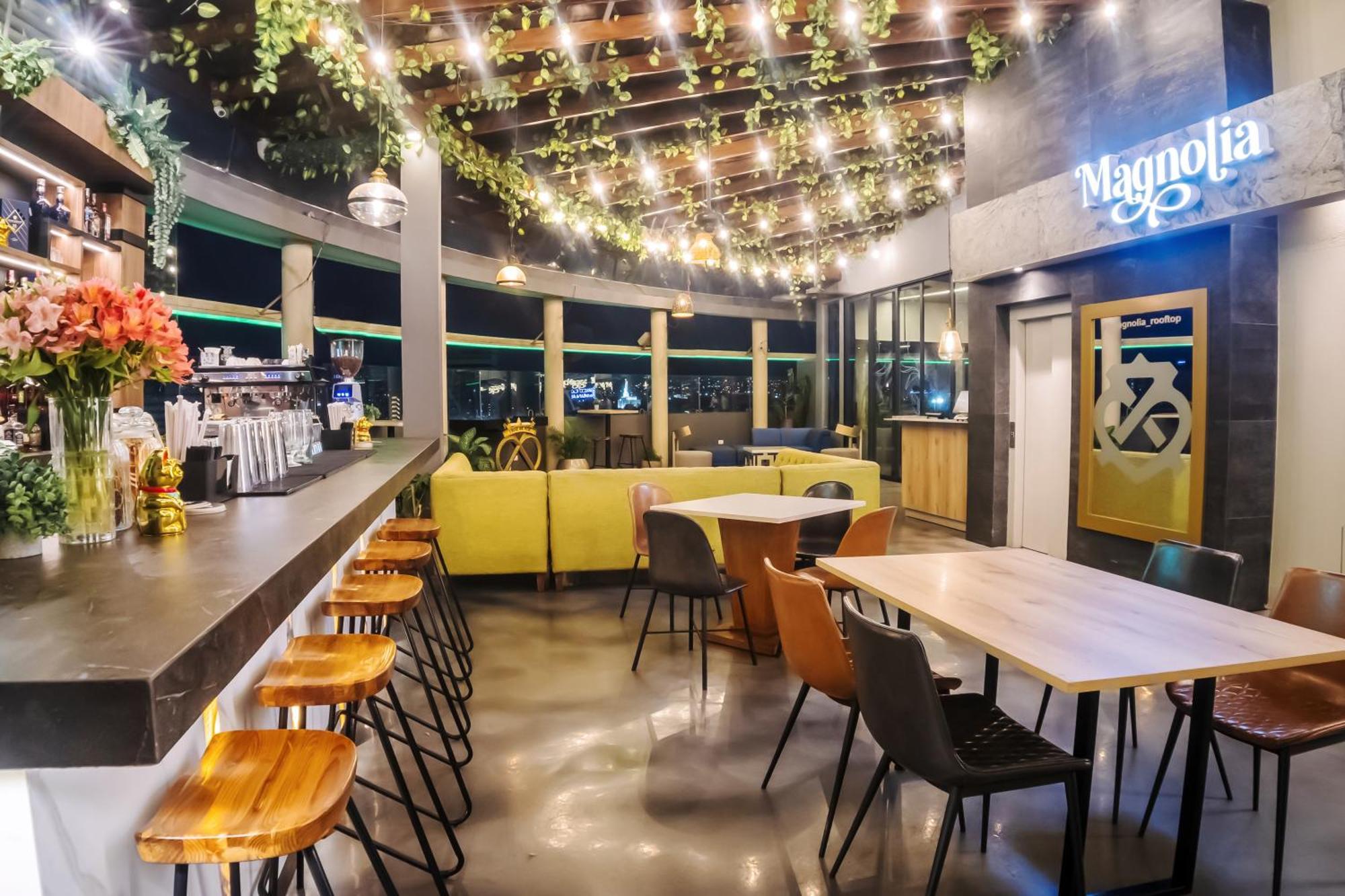 Wyndham Garden Guayaquil Hotel Ngoại thất bức ảnh